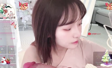 บนแพลตฟอร์มเปลื้องผ้าเทพธิดาองค์ใหม่มาถึงในช่วงปลายปีและผู้บังคับบัญชาตื่นเต้น [Meg_Linda] เพดานโลลิต้าหีไร้ขนสีชมพูเป็นสีชมพูมากคุณสามารถเปลื้องผ้าและดูได้โดยไม่ต้องยุ่งยาก (3)