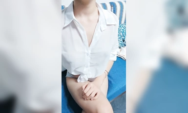 19歲的美胸學生，10小時，湖南小仙女【甜甜真可愛】為了學費生活費下海，奶子真大，又白又軟擼管必備！ (5)