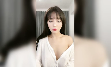 Dewi telah tiba, dengan perangai selebriti yang terkemuka dan badan yang terkemuka. Si cantik popular [Xiao Fuguier] adalah jarang dan berskala besar muka syahwat sangat memuaskan (4)