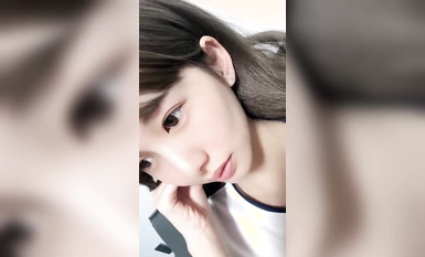 นี่คือความงามของโรงเรียนที่แท้จริง [นักศึกษามหาวิทยาลัยกวางโจว] ดัชนีความบริสุทธิ์นั้นสูงมาก หญิงสาวคนนี้ช่างน่ารักเหลือเกินและหีของเธอก็ชมพูมาก (3)