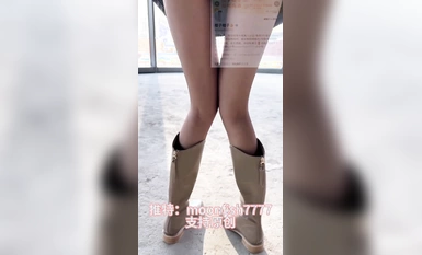 Walking Peeing TW Burning Bitch [Orange Orange] Latest Christmas Special VIP Benefits 2