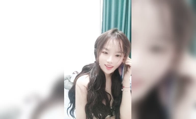 G乳の女子大生、おっぱいはとても美しい【大きな白いウサギのキャンディ】白い花の少女の肉は、実際にはまだお饅頭のアソコのラインは、口角を上げると、瞬時に勃起させることができます！ (5)