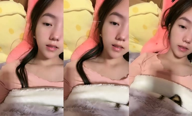 Here comes the most authentic school beauty [Wan'er], super lambot na puke, parang virgin pa, maganda ang mukha, at unti-unti na siyang namamamasa, nakakakilig at maganda! (8)