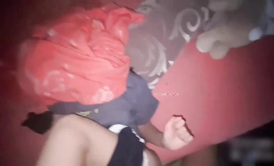 品學兼優小母狗【富二代Ee哥】超可愛白襪女高學生 不好好學習出來偷嘗禁果，水嫩一線天白虎嫩B被被操的騷叫不停，聲音真動聽