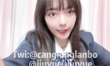 年末の衝撃の流出、女神は愚痴ることができます！Twitter晒し顔ハイカラ巨乳コントラスト女神【ワインムーン】新番マスター家庭教師個人撮影、家庭教師スナップ公開