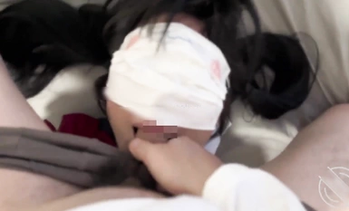 12月底重磅！強推！海角最強兄妹亂倫【家有騷妹妹】忍不住強上了剛打扮好准備出去玩的妹妹，撕破黑絲綁住雙手艹了起來