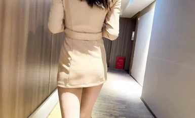 Si cantik tulen [Xiong Xiaonuo] dari Xiuren.com membayar harga yang tinggi untuk menyesuaikan plot Dia menggunakan tubuhnya untuk membayar hutang, dibius, payudaranya dicubit, digali kemaluannya, dan putingnya bocor dengan cara berlagak.