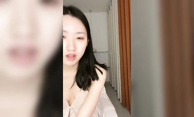 Nặng! Anh em ơi! Vẻ đẹp học đường đích thực nhất là ở đây, [Lẩu cay], một sinh viên đại học, với thân hình hoàn hảo, lông mu chắc khỏe và ham muốn mãnh liệt (1)