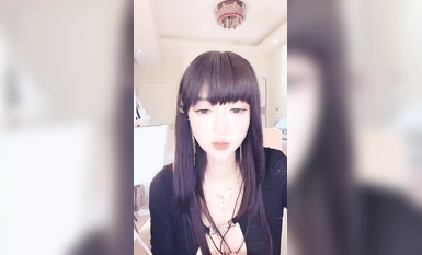 長腿黑絲頂級氣質尤物女神 可憐花寶嘰 (1)