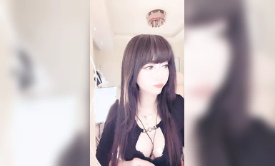 長腿黑絲頂級氣質尤物女神 可憐花寶嘰 (1)