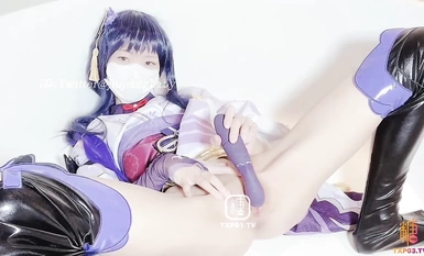 Tiền bối Mina (Xiaojiujiang) trong vai Thunder General