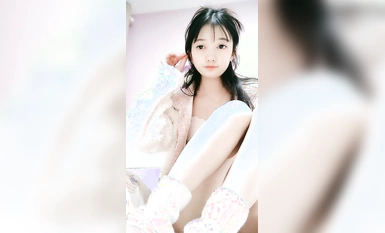 Disyorkan untuk tahap kecantikan sekolah~Seorang gadis merah jambu dan lembut [Nini suka makan daging] pergi ke laut untuk mencari wang~Koleksi pelbagai siaran langsung melancap (13)