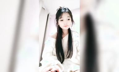 Disyorkan di peringkat kecantikan sekolah~Seorang gadis merah jambu dan lembut [Nini suka makan daging] pergi ke laut untuk mencari wang~Koleksi pelbagai siaran langsung melancap (16)