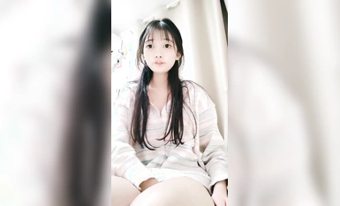 แนะนำในระดับความงามของโรงเรียน ~ สาวสีชมพูและอ่อนโยน [นินี่ชอบกินเนื้อ] ไปทะเลเพื่อหาเงิน ~ คอลเลกชันถ่ายทอดสดช่วยตัวเองต่างๆ (18)