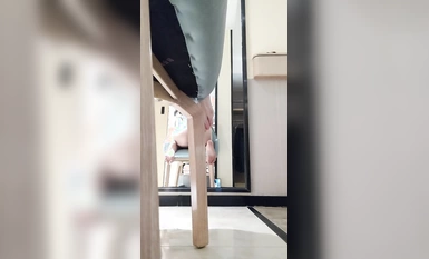 過年需要錢，又有新女神下海了，【機敏植物】，氣質大美女，清冷校園風，白嫩大皮膚肥美鮑魚 (2)