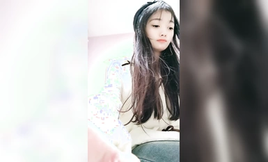 Disyorkan di peringkat kecantikan sekolah~Seorang gadis merah jambu dan lembut [Nini suka makan daging] pergi ke laut untuk mencari wang~Koleksi pelbagai siaran langsung melancap (15)