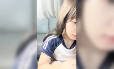 制服黑絲高跟校花女神 大胖臂 (5)