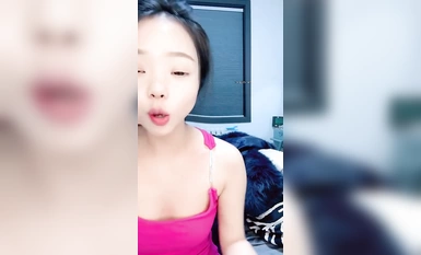 큰 눈과 긴 다리 소녀 미미 (1)