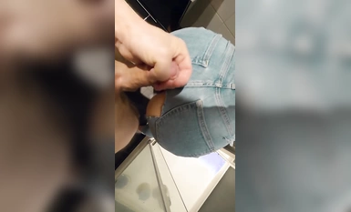 精品蜜桃臀，牛仔裤后入