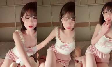 Người mới hàng đầu năm 2024, một chút vẻ đẹp loli ~ [Cô bé Sisi muốn ăn kẹo], chất lượng hạng nhất, dễ thương và dễ thương, những quả anh đào đỏ ngon nhất rất đẹp (8)