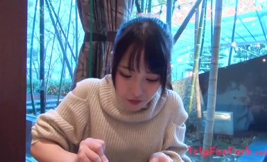 チキンポップス【FC2-PPV-2629651】を食べる美しい純粋な美しさは、最初に口でいっぱいに食べて、次の口を養うために部屋に戻る 素敵な笑顔は、コンドームなしの内部撮影で非常にかわいい女の子