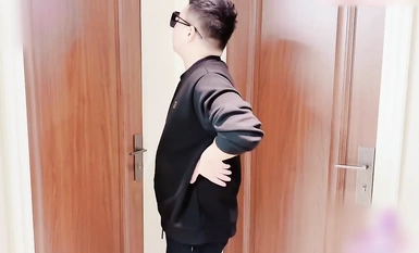 Jala dan stoking hitam dengan kaki yang cantik [Tangtang'er] Kontras kecantikan perempuan murahan berubah menjadi pembantu syaitan kecil untuk berkhidmat kepada tuannya, puki harimau putih merah jambunya disumbat dengan ayam jantan yang besar dan dise