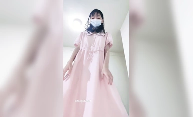 最新2024頂推！出道即巔峰新人露臉推特頂B王，人瘦奶大小魔女【蒂米】定製私拍②，裸舞頂胯，道具紫薇無套啪啪內射合集（2）