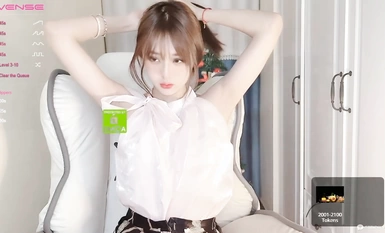 Stripchat Ultra-high-value beauty [ToyotuBack] Rarely seen, excellent goddess Highly Recommended (1)