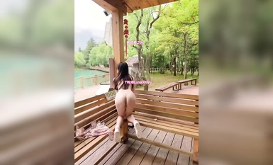 Nữ thần tương phản hàng đầu "Ngôi nhà tình yêu của Nana" có thử thách lộ diện mới nhất. Cô bí mật khoe thân trước mặt mọi người trong trung tâm mua sắm và tàu điện ngầm. Thật thú vị! Bộ sưu tập siêu tương phản (1)