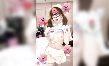 抖音清純小美女【向碌肉丸】大尺度定製私拍騷舞