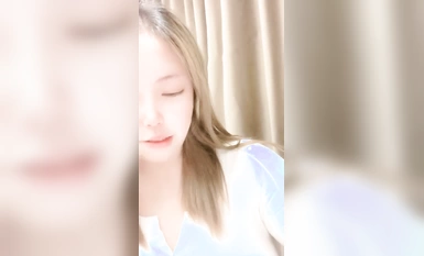 [Crispy Milk Pussy] G-cup queen~payudara besar dan pantat gemuk~lancap dengan prop~vibrator secara ganas~pancutan air mani (23)