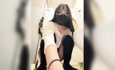 Long Legs Black Silk Public Toilet Goddess Asia-Lynn 21 Hours (26)