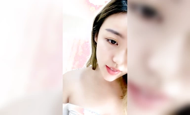 Wanita cantik [hati dan hati terbaik berbeza] payudara dan lidah yang besar ~ payudara dan punggung goyang ~ menari menggoda (6)