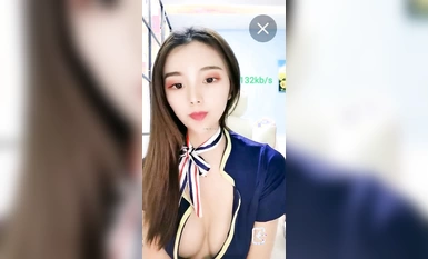 인기 여신 [젊은 모델 베이베이] 교복 유혹~쇼 댄스 유혹~힙 스퀴즈 가슴 흔들기 (11)