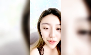 Wanita cantik [hati dan hati terbaik berbeza] payudara dan lidah besar ~ payudara dan punggung goyang ~ menari menggoda (2)