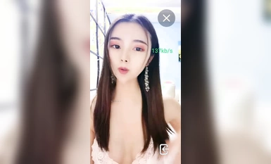 Dewi popular [model muda Beibei] menggoda berpakaian seragam ~ menari menggoda ~ menggoncang punggung dan meramas payudara (8)