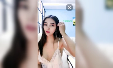 Dewi popular [model muda Beibei] menggoda berpakaian seragam ~ menari menggoda ~ menggoncang punggung dan meramas payudara (8)