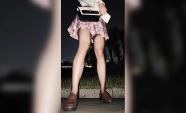 最新青春無敵！抖音風極品網紅嫩妹【Miao喵醬】豪華定製，裸舞輝夜城熊貓妹妹可愛翻跳戶外露出自慰白漿呲尿蚊子叮PP嘍