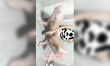 ภรรยาร่านของตัวเมียแสบร้อนขณะปัสสาวะขณะเดิน [ออเรนจ์ออเร้นจ์] วิดีโอสวัสดิการยาวล่าสุดรั่วไหลในเดือนมกราคมมีความชำนาญมากขึ้นเรื่อย ๆ