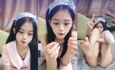 2024年新作 超嫩極品神似楊超越【小易的so啵啵】難得一見的一次啪啪，從頭到腳無一處不完美 (1)