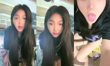 Bagong trabaho sa 2024, ang huling indulhensiya bago ang bakasyon sa taglamig, ang G-cup college student ay bumalik sa [Class Leader] girls dormitory, ang magandang estudyanteng babae ay naghubad at nagsasalsal, ang kanyang kabataan at magandang katawan a