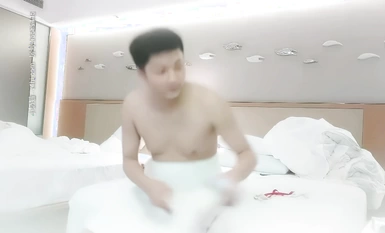 Male Anchor @李兴浩War 175 Car Model Periferal Koleksi Buat Semula AI HD (9)