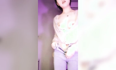 高顏值清純主播@怡寶睡不飽 尺度福利秀 (35)