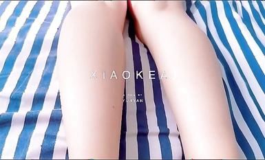 推特S級身材美艷翹臀女神「小可愛」不雅私拍 旅遊露出性愛野戰公共場所啪啪 合集(1)