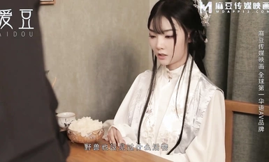 Idol Media MAD-047 "Snowy Fragrant Residence" สาวกำพร้าบนภูเขาอันหนาวเย็นเต็มไปด้วยตัณหา - Chen Kexin