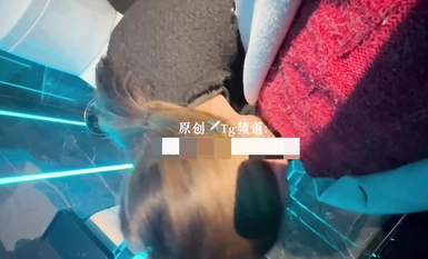 UUS1980 : 소녀는 자고있는 척하지만 신이 그녀를 만지고 방을 엽니 다 (4)