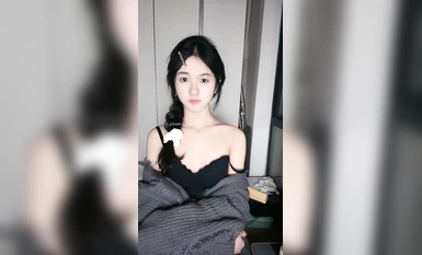反差可愛純欲天花板妹子 芸醬 (4)