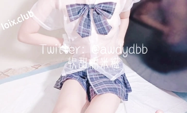 Kek pulut manis lembut biru lutsinar skirt JK