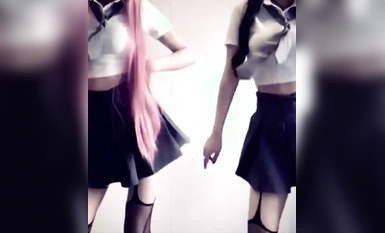 ヨーロッパ、アメリカ、日本、韓国のPOPマッシュアップ (1)