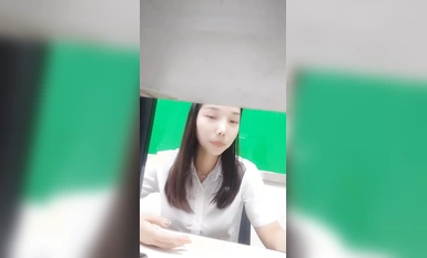 ผู้ประกาศข่าว OL @陈尊气(李一茶) สวมเครื่องสั่นไปทำงานและตกปลาในรายการสวัสดิการมาตรฐาน (6)